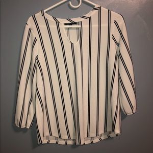 White and black dress shirt 🖤